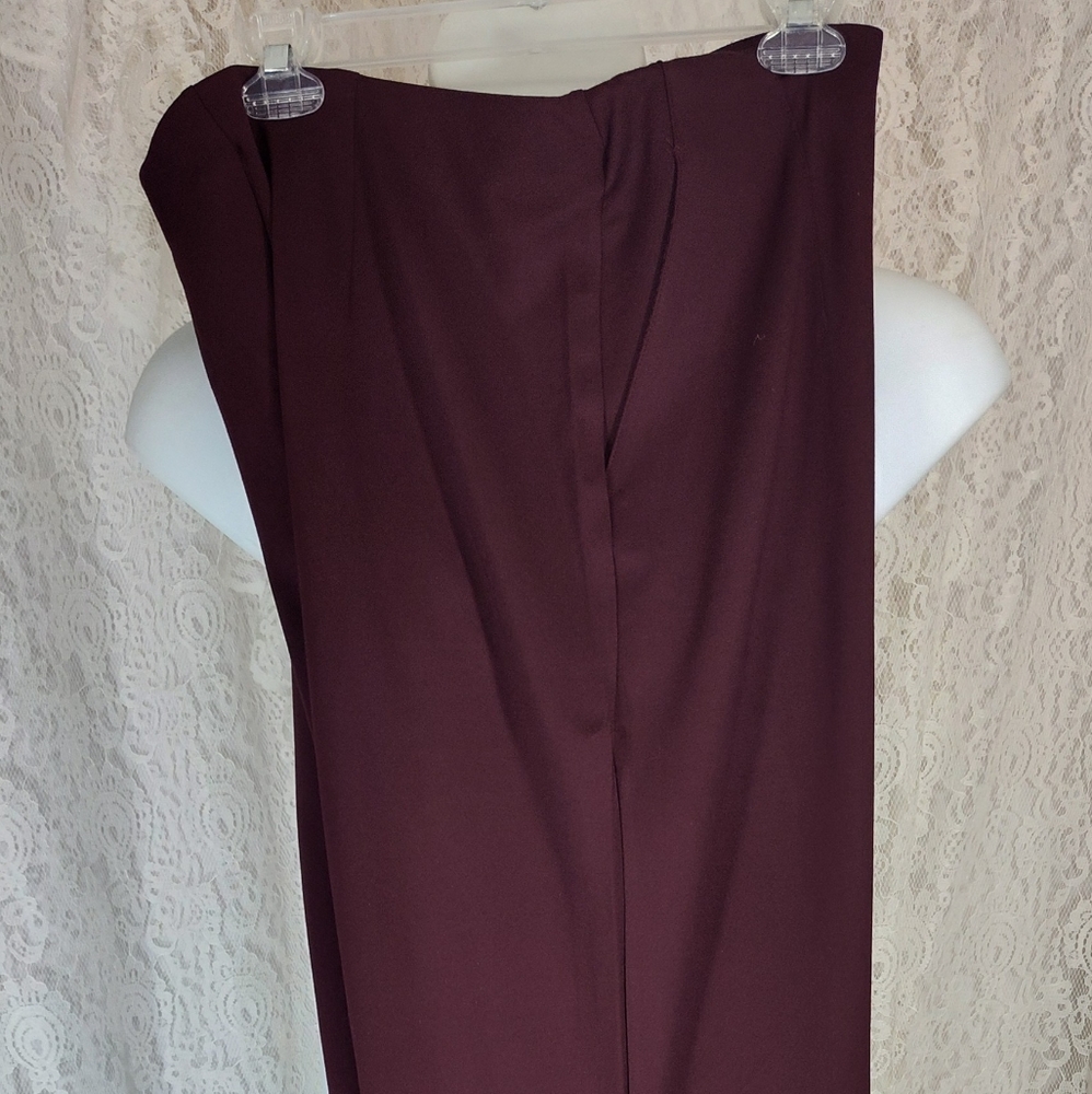 Femme Fatale Ponte Knit wide leg slacks Merlot Red Size M NWT